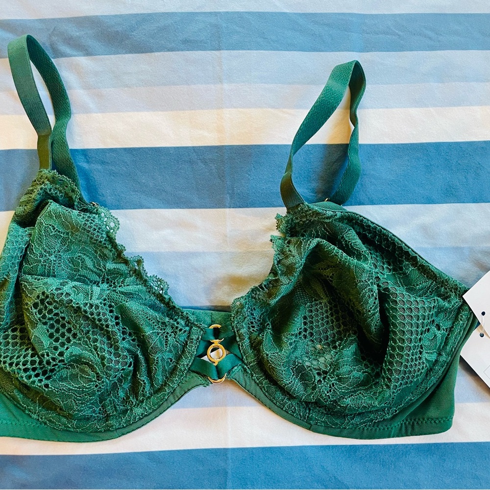 New 36C Auden Unlined Full Coverage Elegant Green Lace Bra with Gold Detail